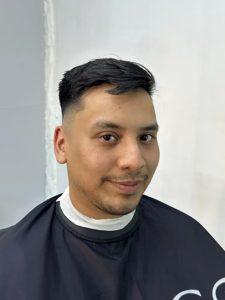 Corte degradado, de frente